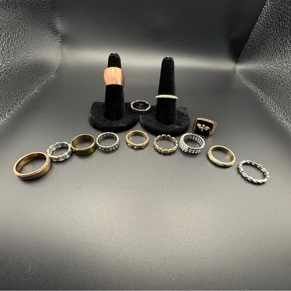 Elegant Mixed Rings - Picture 2 of 12